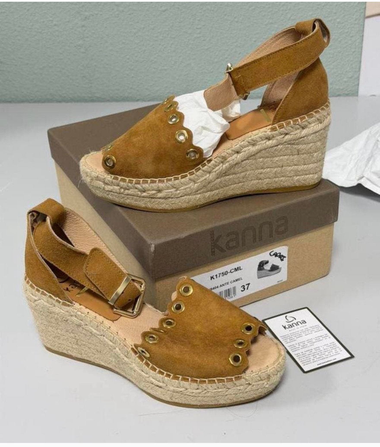 Kanna Espadrilles Sleehak Suède Camel Beige Maat 37 NIEUW, Beige, Nieuw, Ophalen of Verzenden, H
