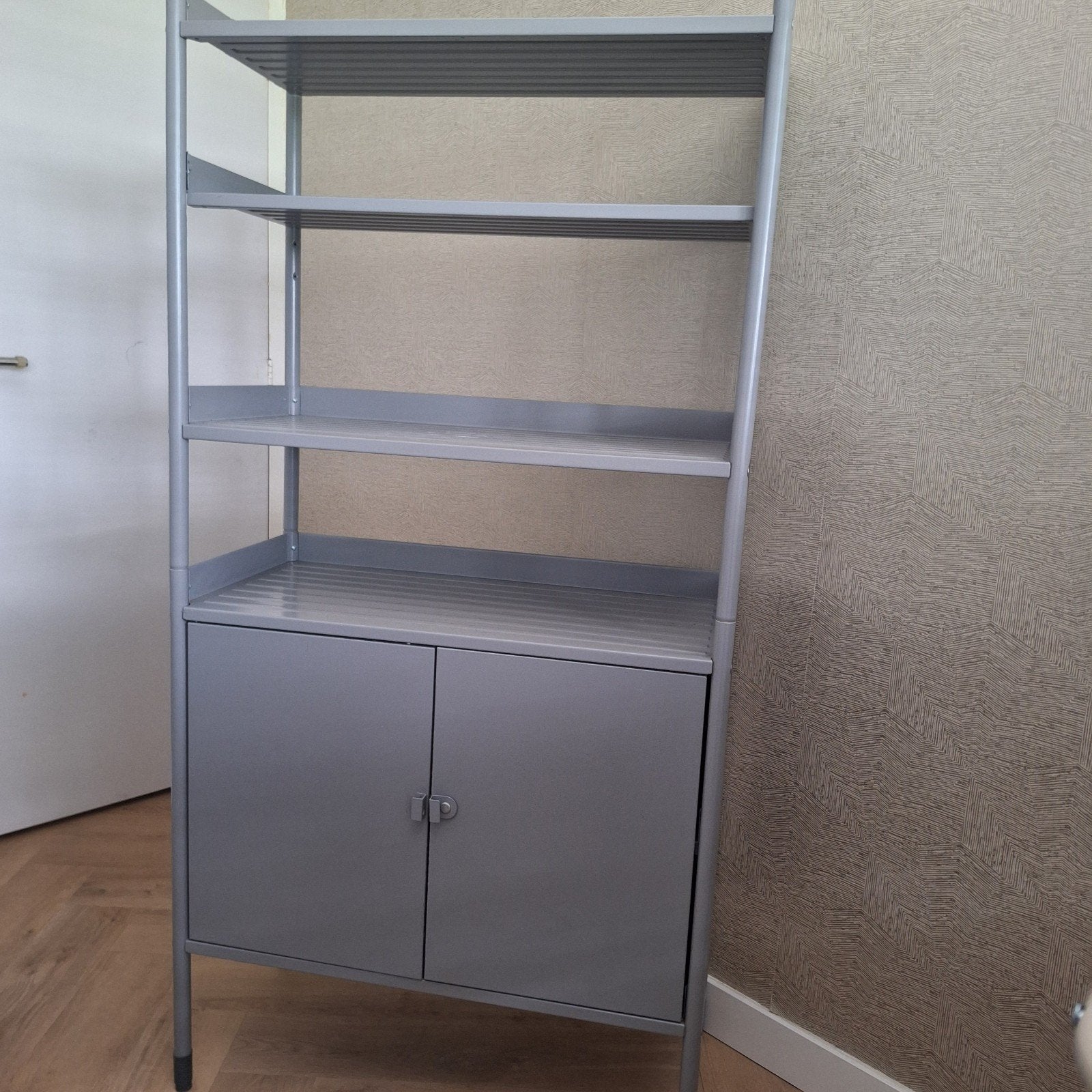 kast, Ophalen, Zo goed als nieuw