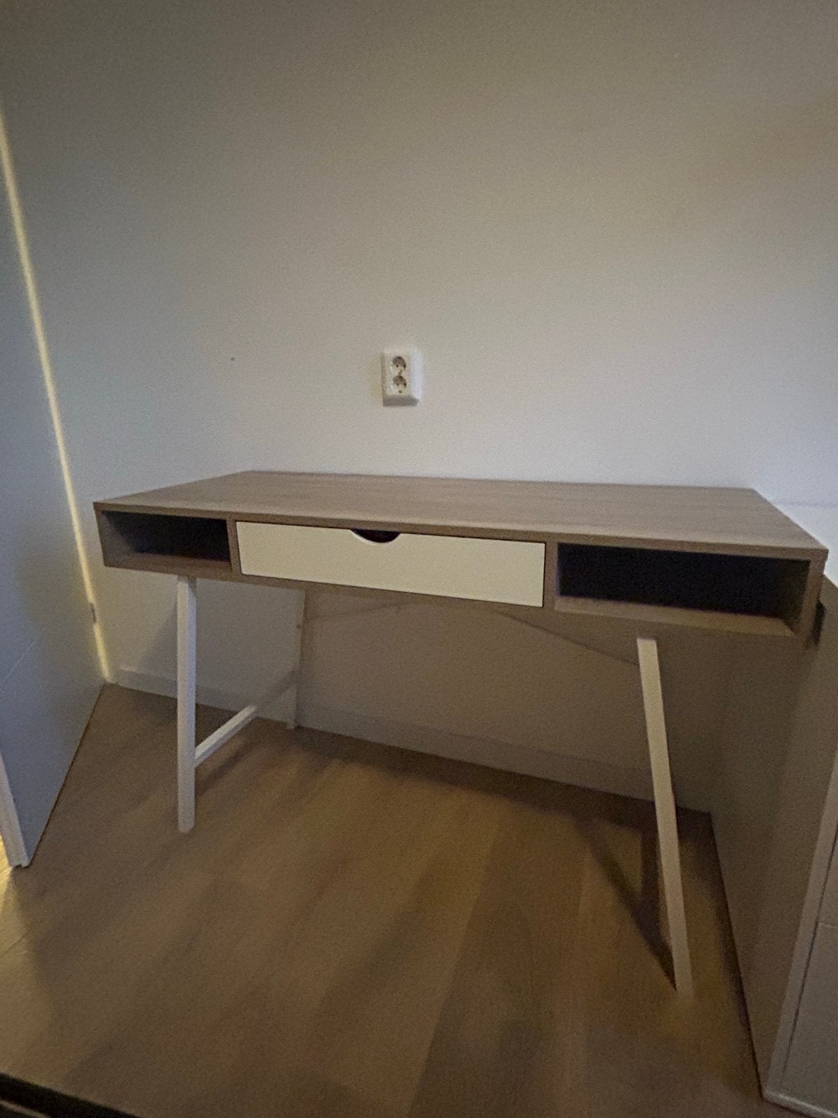 Bureau ABBETVED 48x120 licht eiken kleur/wit, Ophalen, Gebruikt, Scandinavisch, Met lades