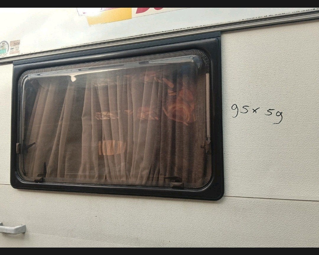 Achterraam Dethleffs New Line Caravan (1990) 95x59 cm, Ophalen, Gebruikt