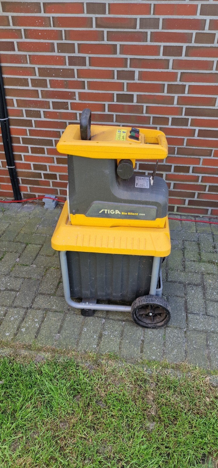 Stiga Bio Silent 2500 Hakselaar - Elektrisch, Tuin en Terras, Hakselaars, Ophalen, Gebruikt, Stiga, Met opvangbak