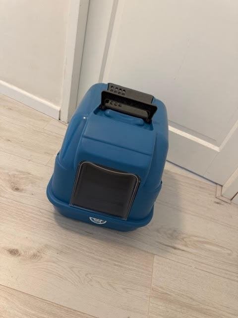 Kattenbak, Ophalen, Nieuw, Gesloten