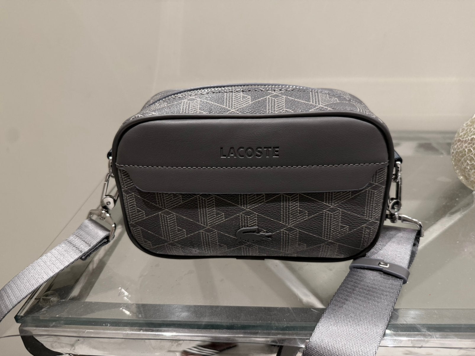 Lacoste the blend tas nieuw!, Ophalen, Nieuw, Zwart, Dame