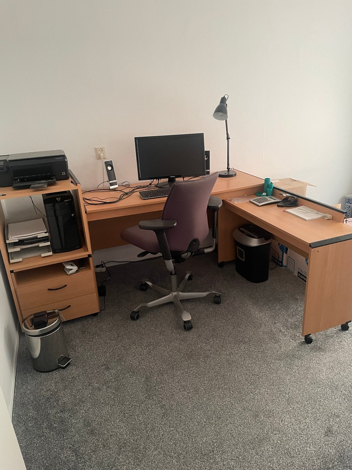 Bureau en stoel, Ophalen, Gebruikt