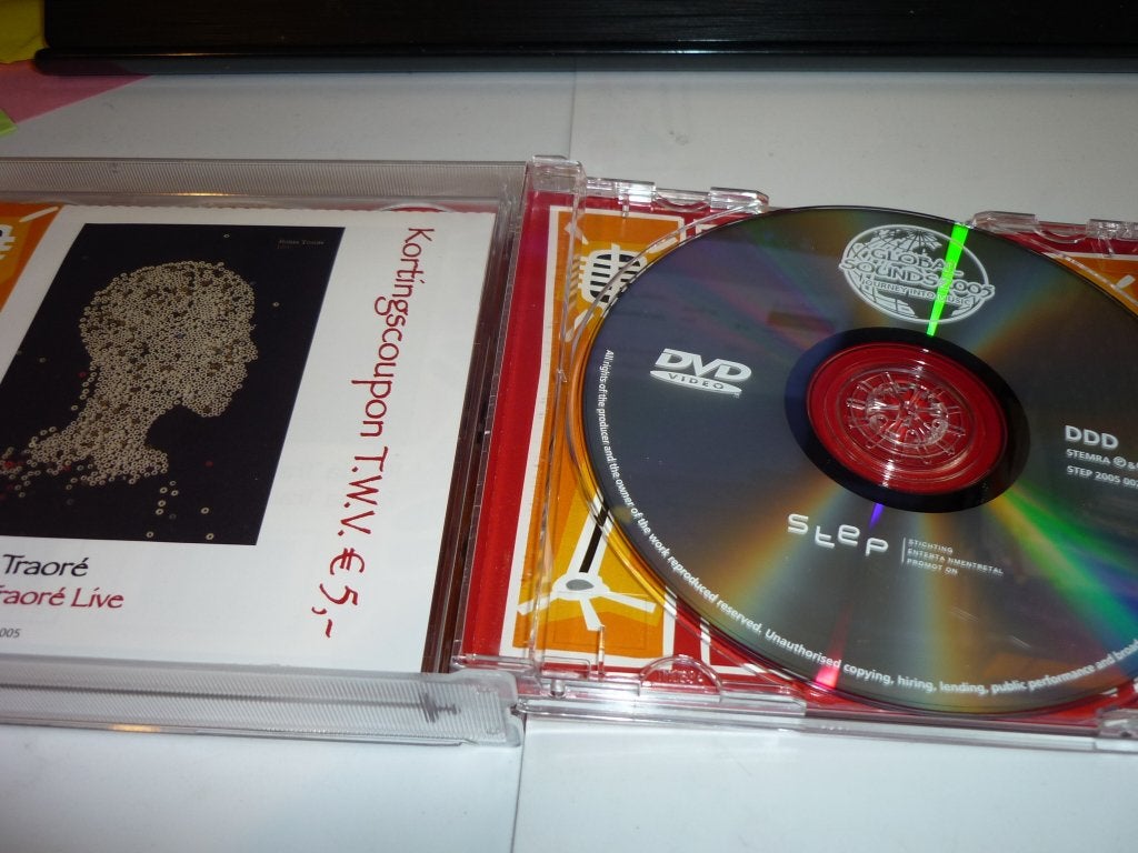 Global Sounds 2005 CD+DVD - Wereldmuziek verzamelalbum, Verzenden, Wereldmuziek, Verzamelalbum, Gebruikt