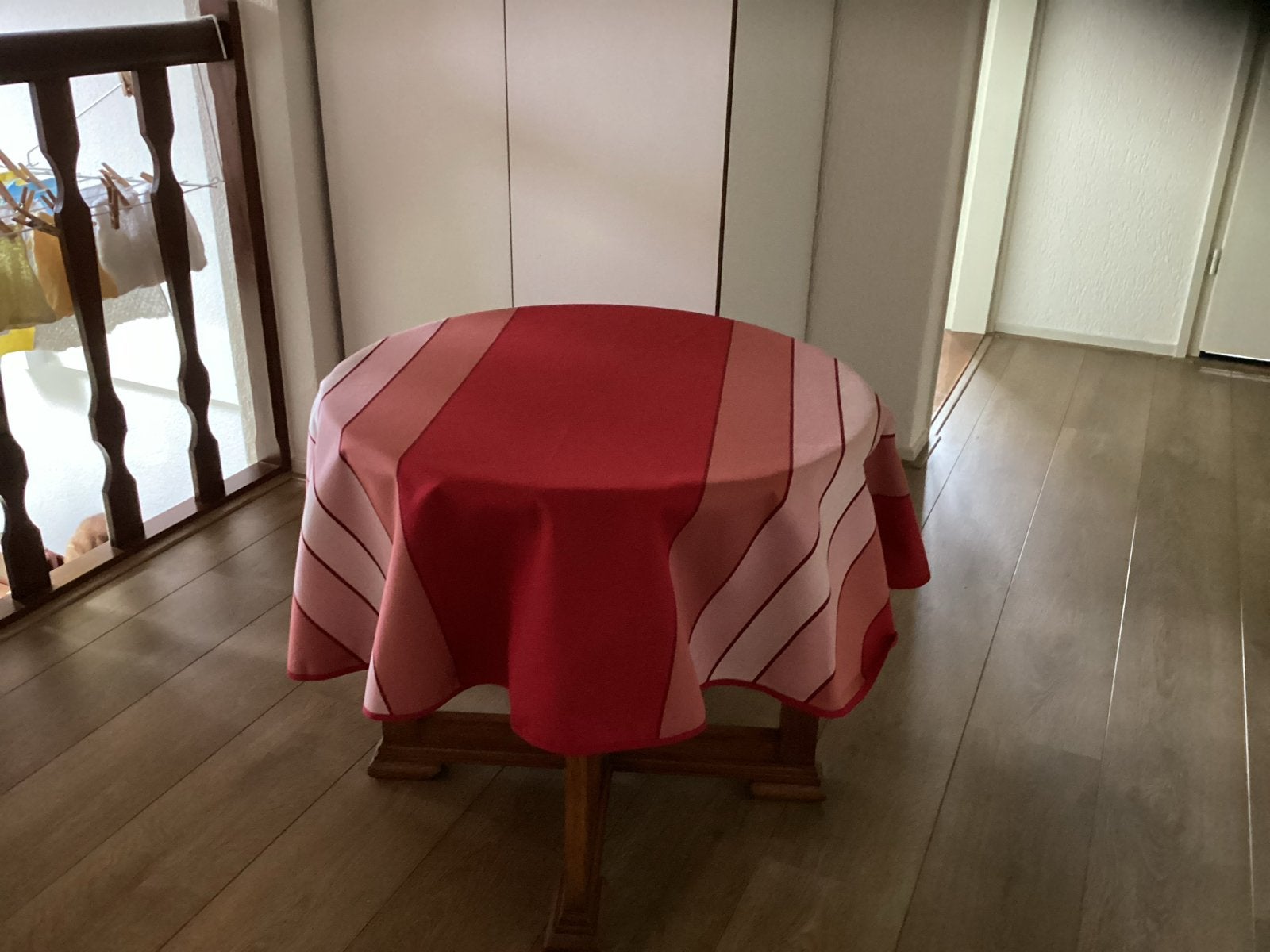 Tafelkleed 1.16 voor camping, statafel of binnen 100% acryl, Geschikt voor buiten, Rond, Nieuw, Ophalen of Verzenden