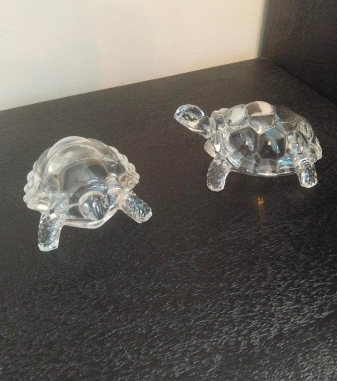 Set 2 kristallen schildpadden 12 cm lang kristal schildpad, Verzamelen, Swarovski, Ophalen of Verzenden, Zo goed als nieuw, Figuurtje