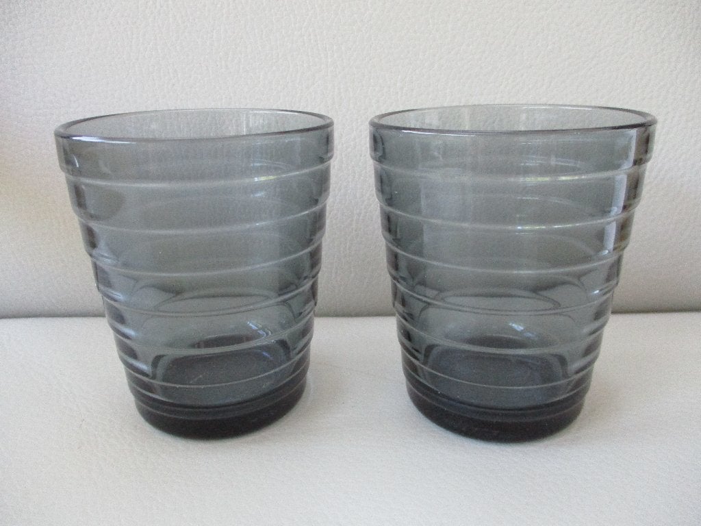 Iittala - Aino Aalto - design - Finland, Ophalen of Verzenden, Zo goed als nieuw, Grijs, Overige merken