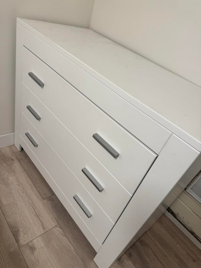 Commode met 3 lades en kapstok - Goede staat, Ophalen, Gebruikt, 50 tot 70 cm, 75 tot 100 cm