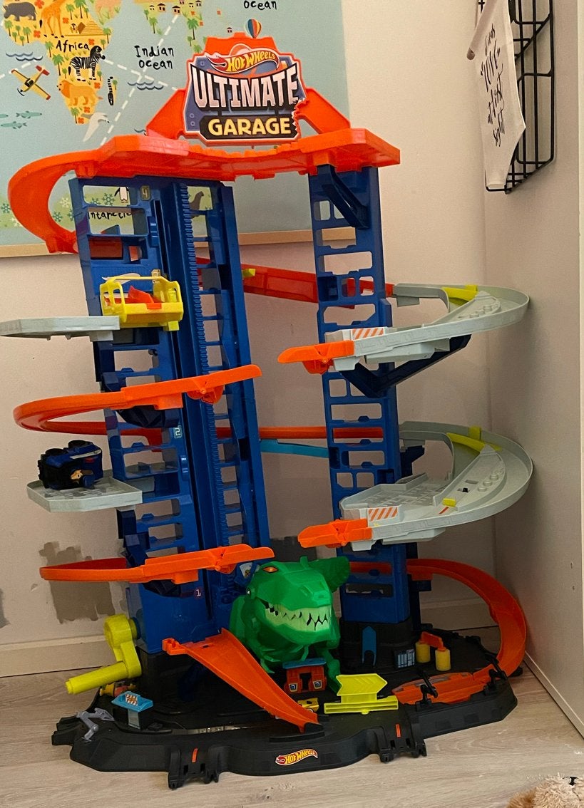Hot Wheels Ultimate Garage Dino Speelset, Ophalen of Verzenden, Gebruikt