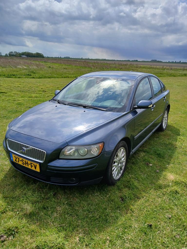 Volvo S40 2.4 I 103KW 2006 Blauw, Voorwielaandrijving, 700 kg, Blauw, Origineel Nederlands