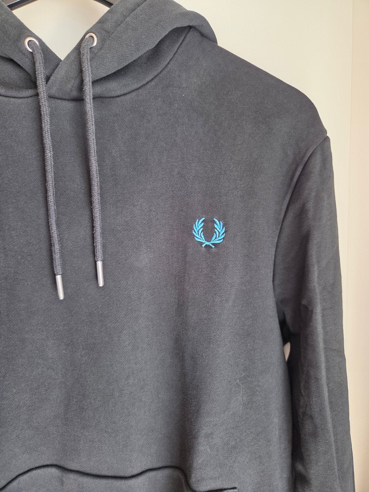 Fred Perry Hoodie Donkergroen maat M, Maat 48/50 (M), Ophalen of Verzenden, Fred Perry, Gedragen