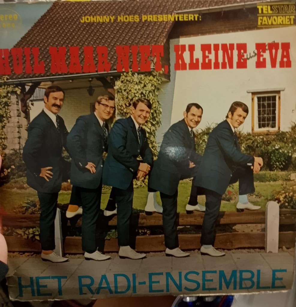 Het Radi Ensemble - Huil Maar Niet Kleine Eva, Gebruikt, Verzenden, Geseald, Levenslied of Smartlap