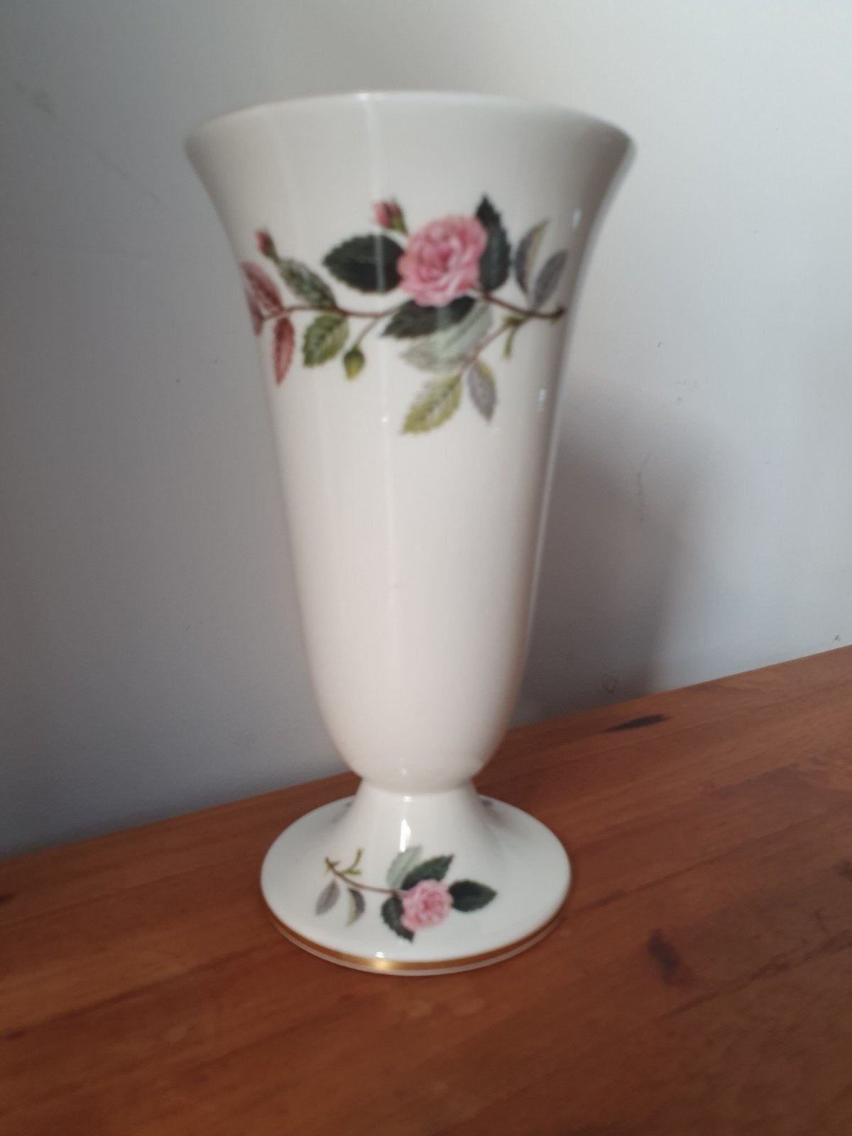 Vintage, wedgwood Rose vaas. Nieuw, Ophalen of Verzenden
