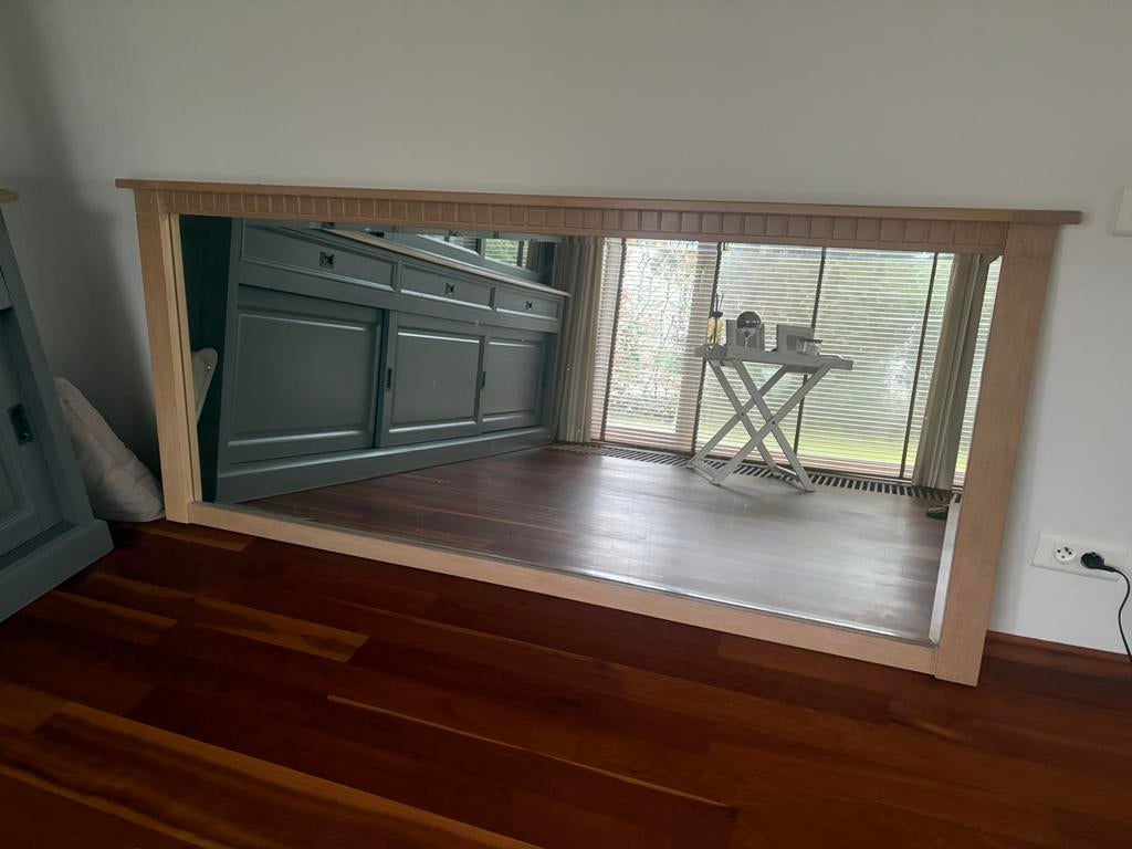 Mooie dressoir spiegel met facet spiegel , B x H 206x88, Huis en Inrichting, Woonaccessoires | Spiegels, Ophalen of Verzenden