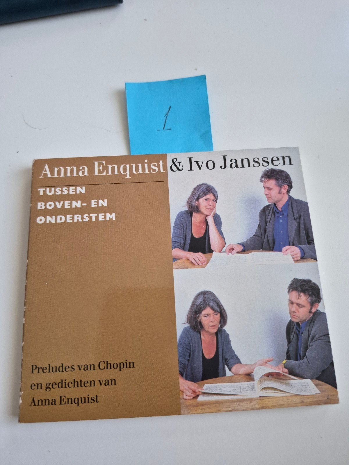 Anna Enquist & Ivo Janssen - Tussen Boven- en Onderstem, Ophalen of Verzenden, Zo goed als nieuw, Anna Enquist & Ivo Janssen, Nederland