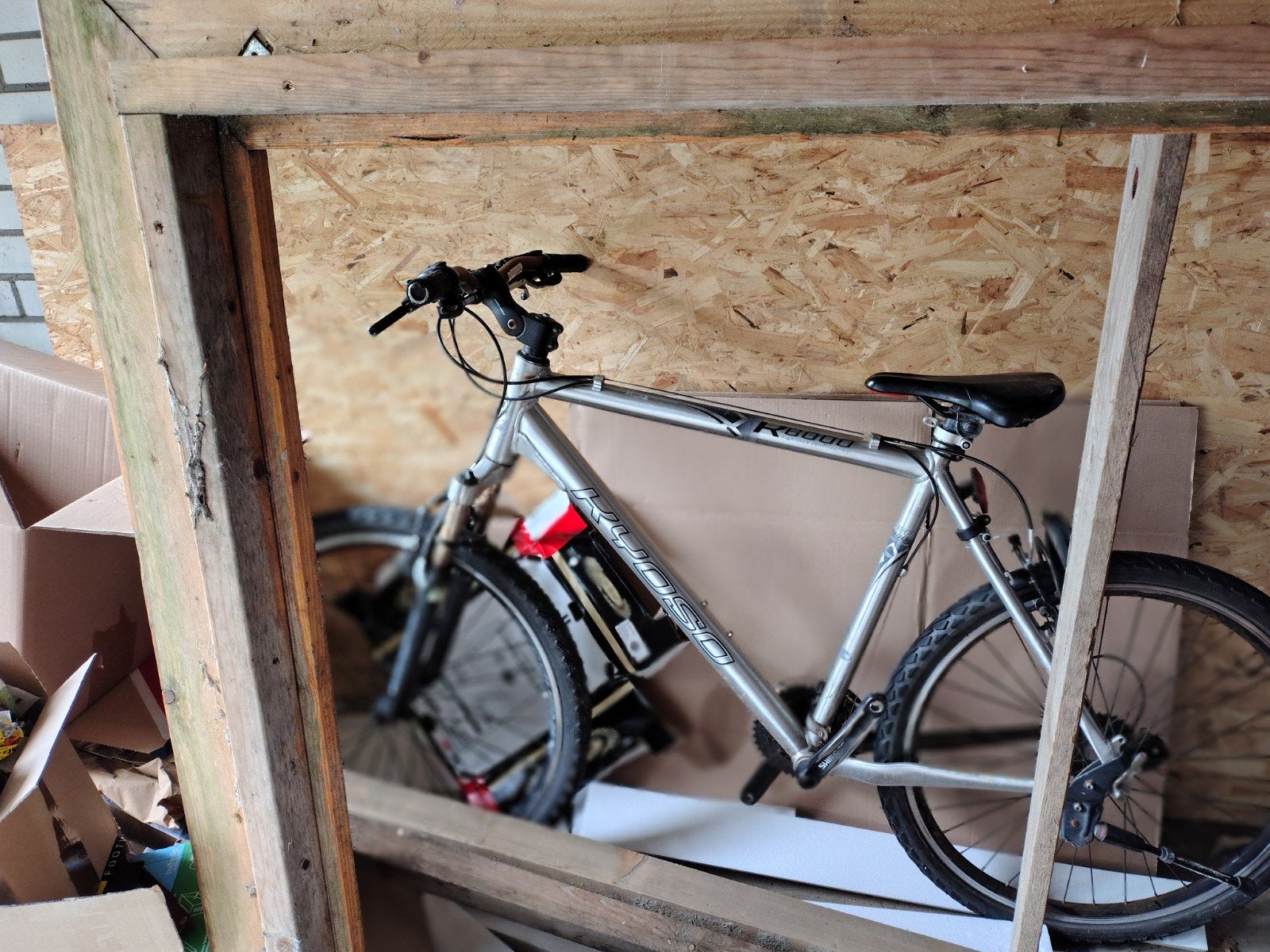Defecte fiets voor onderdelen - Kynast R9000, Ophalen
