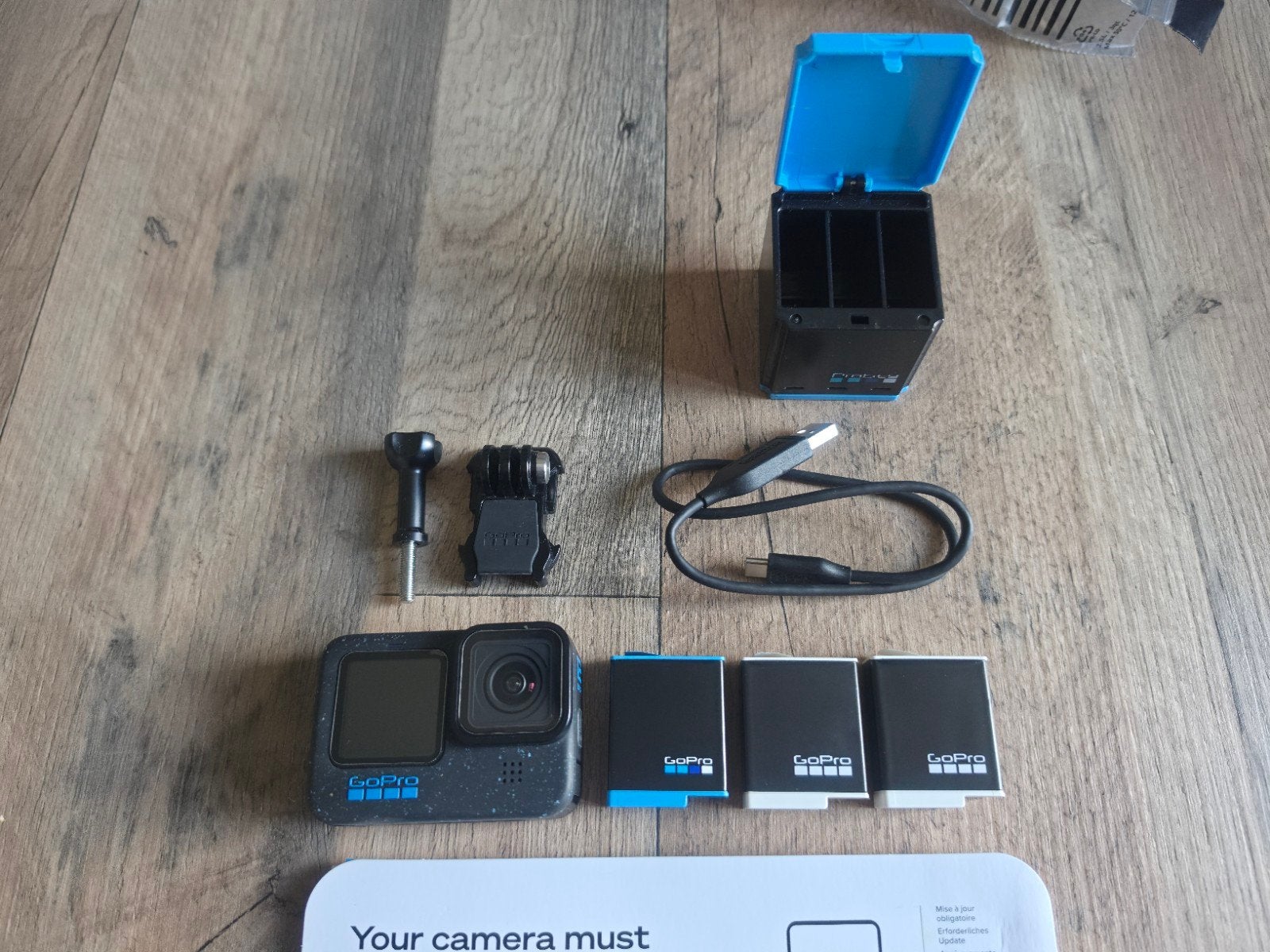 GoPro Hero 12 Black met 3 batterijen en accessoires, Ophalen of Verzenden, Zo goed als nieuw, GoPro