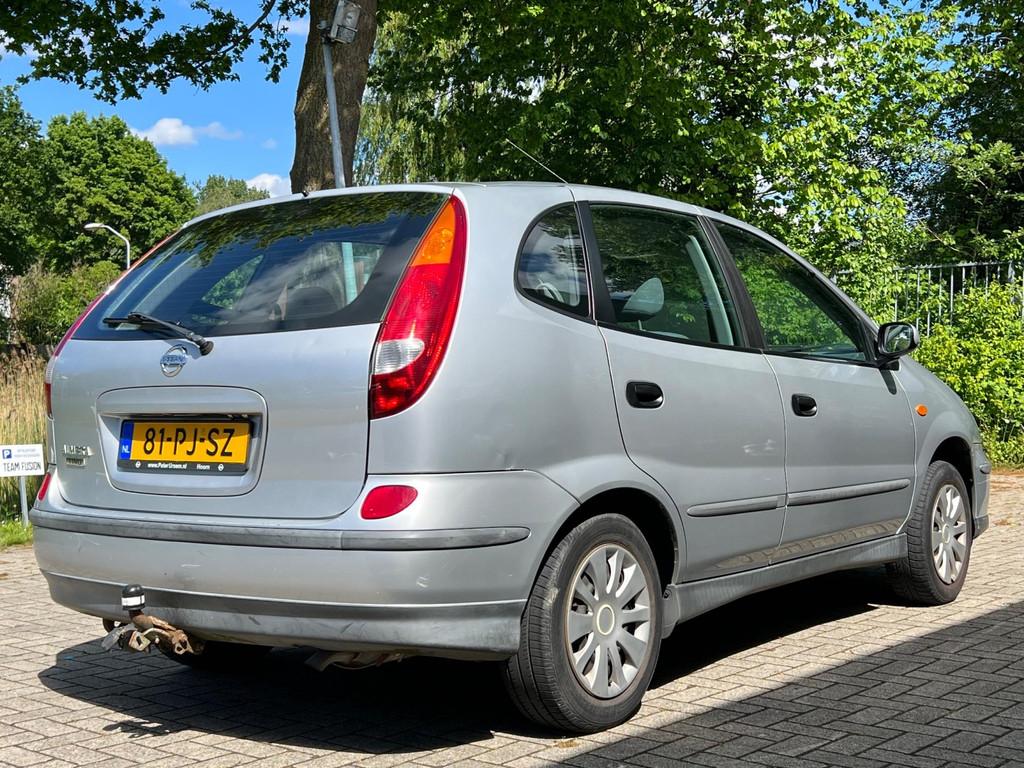 Nissan Almera Tino 1.8 Visia Airco Achteruitrijcamera, Auto's, Nissan, 4 cilinders, Almera Tino, 116 pk, Origineel Nederlands