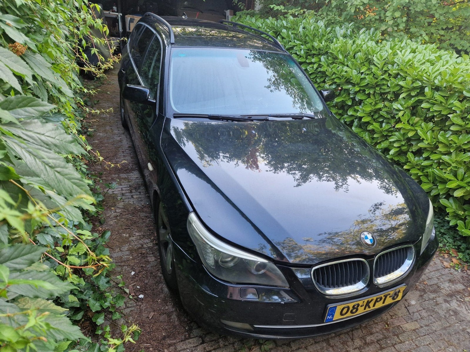 BMW 5-Serie 3.0 D 530 Touring AUT 2008 Zwart, Auto's, BMW, Automaat, 2000 kg, Zwart, Stationwagon