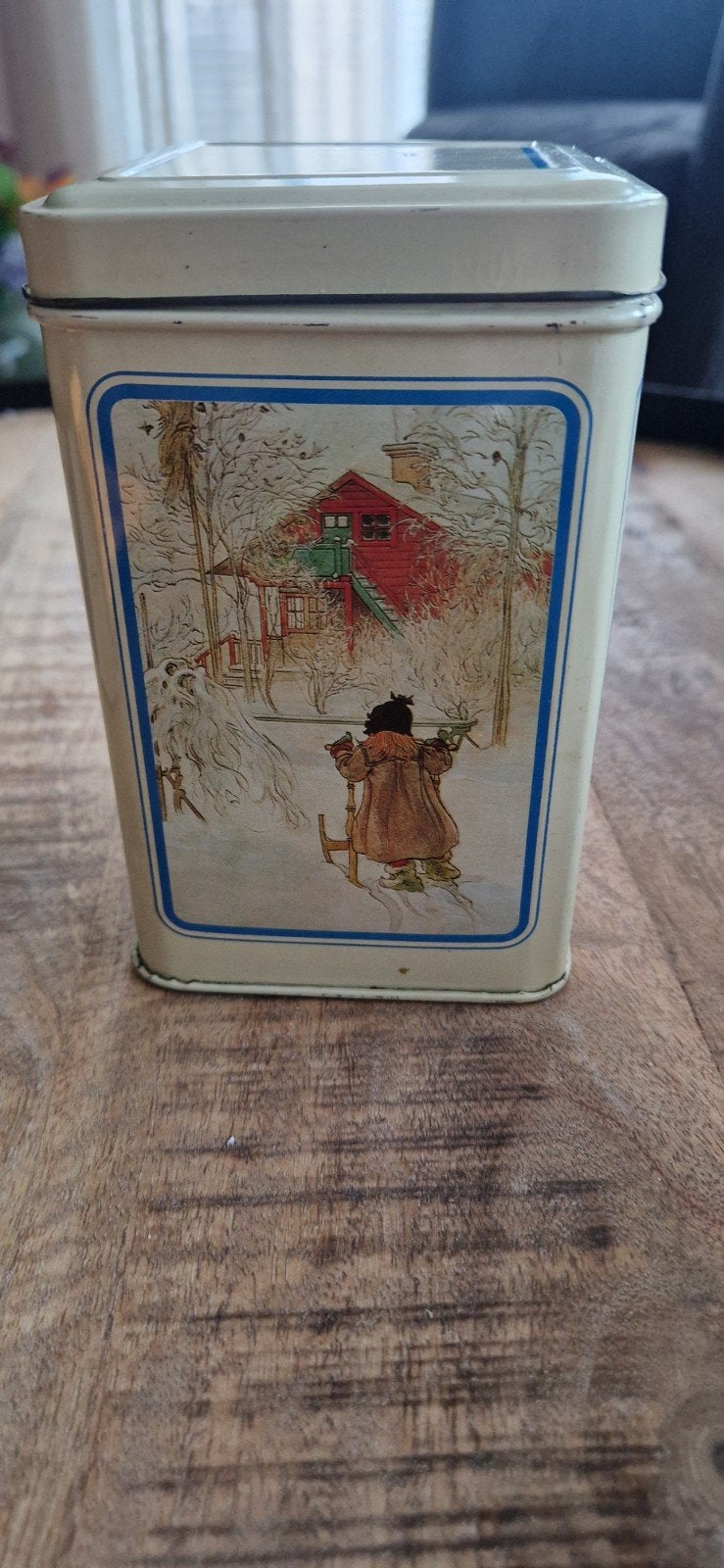Vintage Tchibo Voorraadbus - Wintertafereel, Verzamelen, Blikken, Ophalen of Verzenden