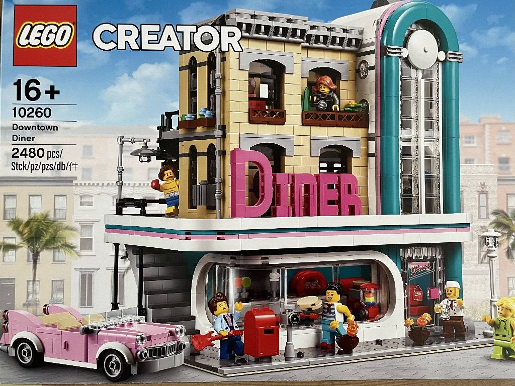 LEGO Downtown Diner 10260 + doos en handleiding, Kinderen en Baby's, Inclusief instructies, Lego, Ophalen of Verzenden, Zo goed als nieuw