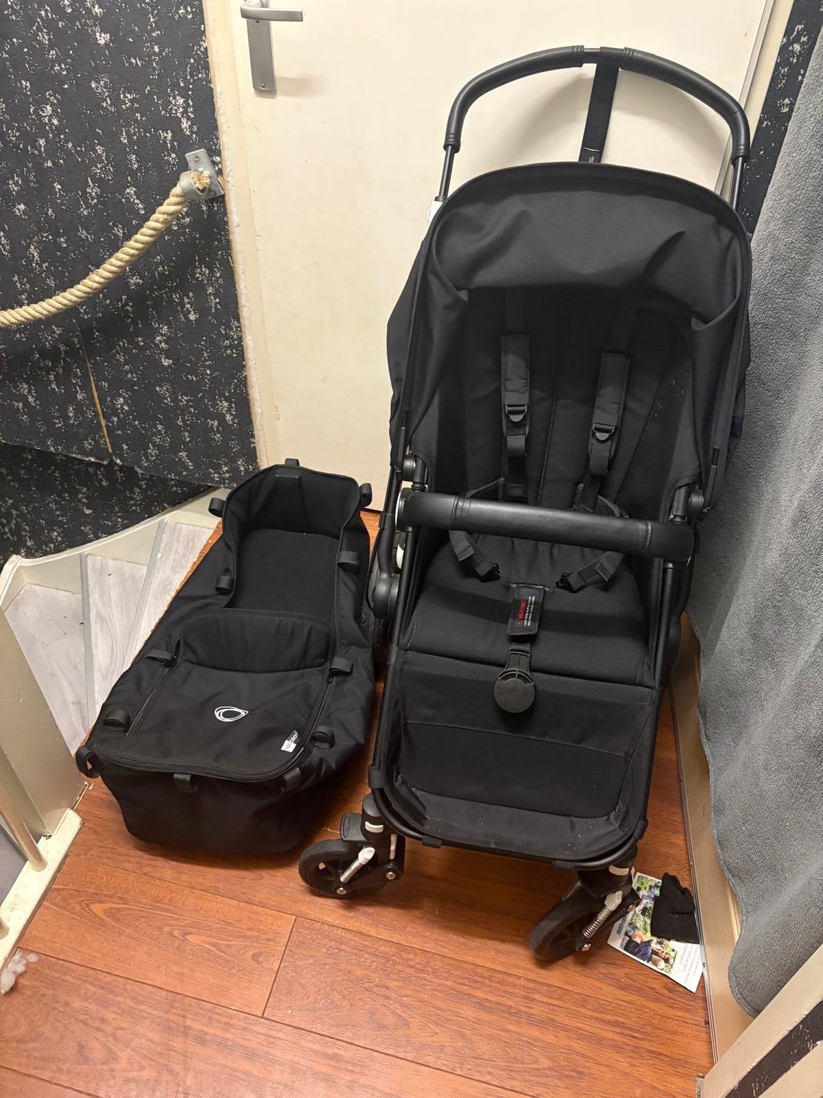 Bugaboo kinderwagen met ligbak, zitting en maxi-Cosi adapter, Ophalen, Bugaboo, Zo goed als nieuw, Combiwagen