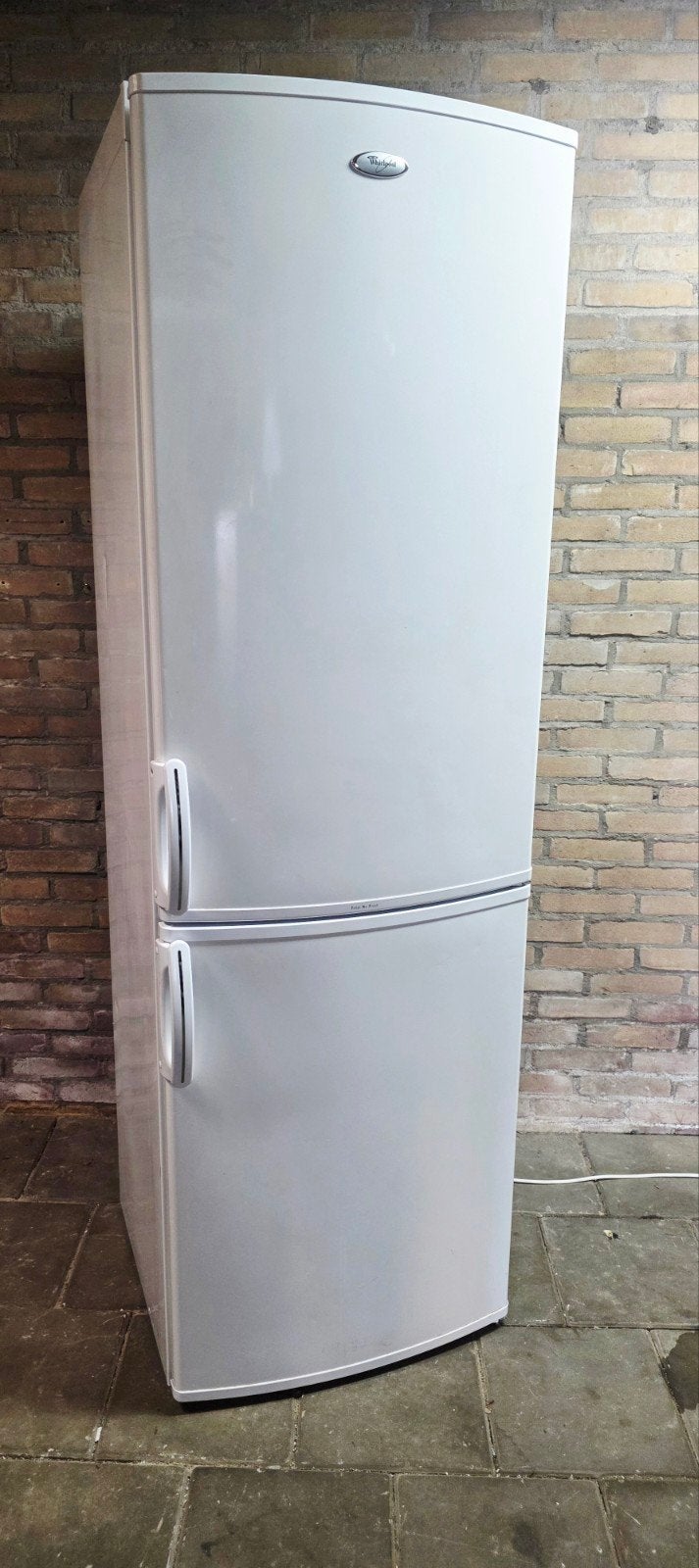 Whirlpool vrijstaande koel-vrieskast A ++ No Frost System, Ophalen, 200 liter of meer, 60 cm of meer, Met aparte vriezer