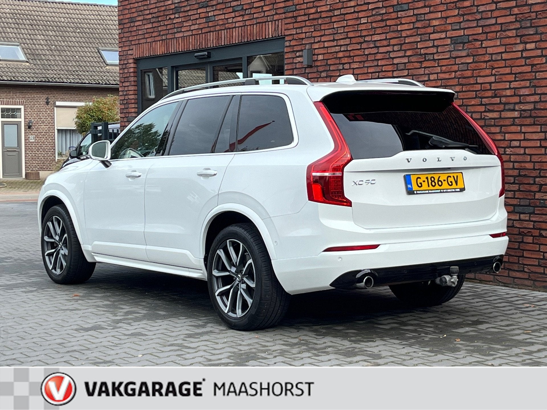 Volvo XC90 2.0 T6 AWD Inscription AchteruitrijCam/ParkAssist, Auto's, Gebruikt, 4 cilinders, 1969 cc, 320 pk