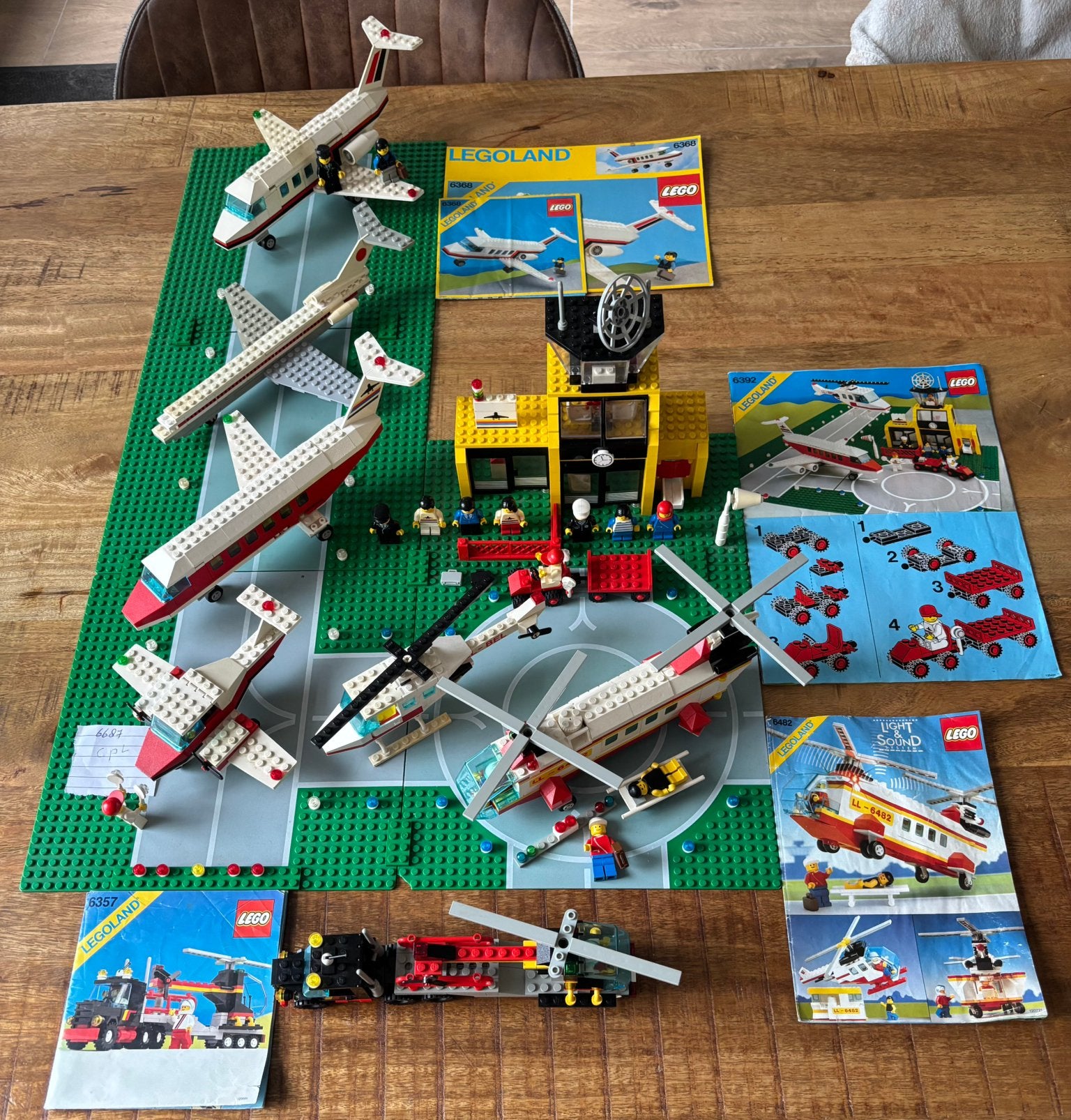 Partij Lego vliegveld / airport van 6 sets, Gebruikt, Lego, Ophalen of Verzenden, LEGOLAND