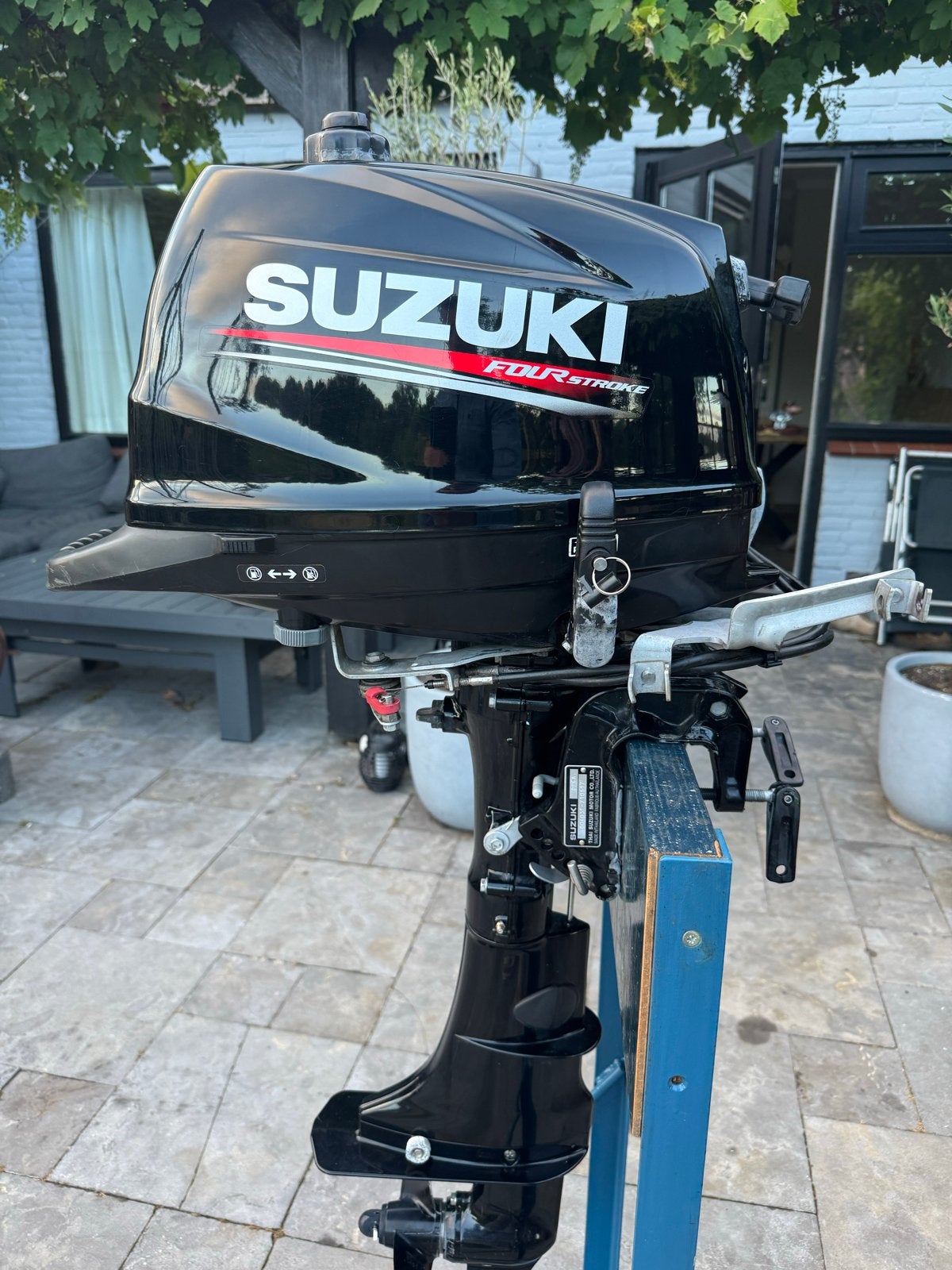 Suzuki 4 PK 4-takt buitenboordmotor met afstandsbediening, Watersport en Boten, Ophalen, Gebruikt, Met afstandsbediening, Minder dan 5 pk
