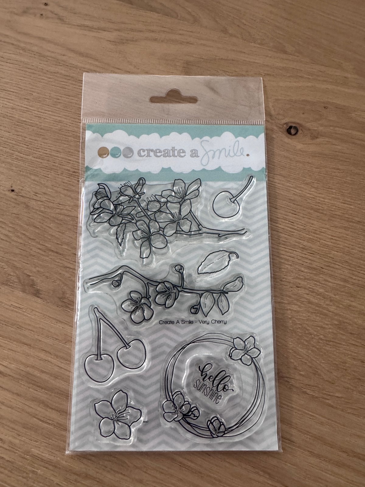 Very Cherry stempelset van Create a Smile Stamps, Ophalen of Verzenden, Zo goed als nieuw, Clearstamp