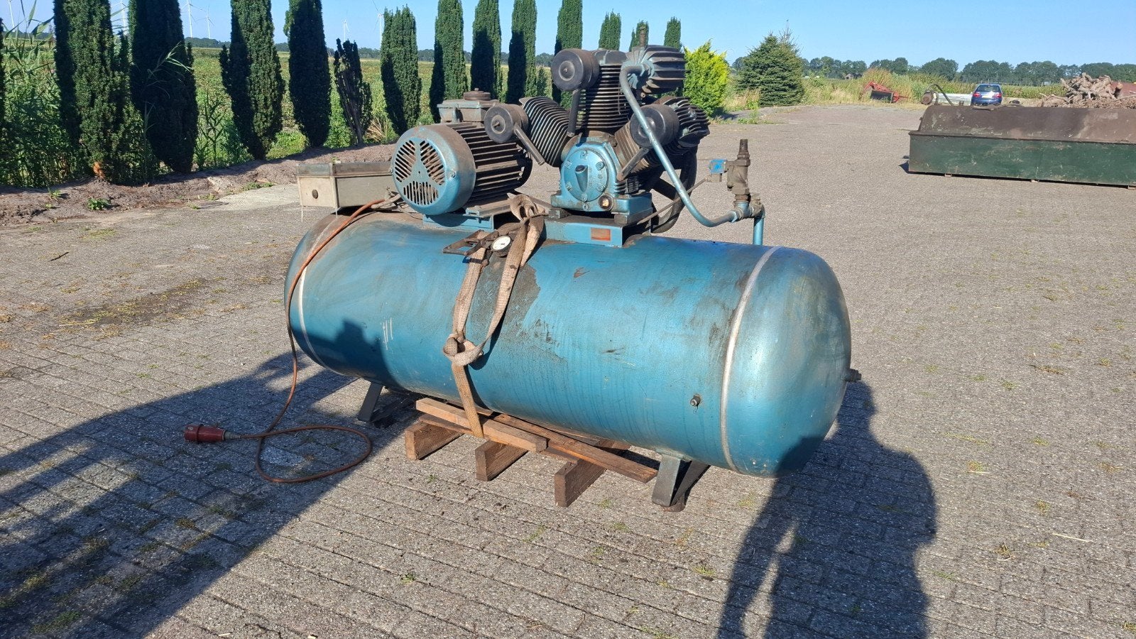 Crimex Compressor 800L, Ophalen, Gebruikt, 800 liter/min of meer, 10 bar of meer