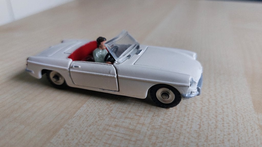 MGB Dinky toy nr 113, Ophalen of Verzenden, Zo goed als nieuw, Auto