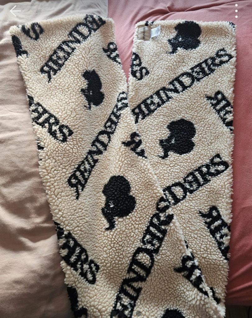 Reinders sjaal teddy stof, Kleding | Dames, Mutsen, Sjaals en Handschoenen, Zo goed als nieuw, Ophalen of Verzenden