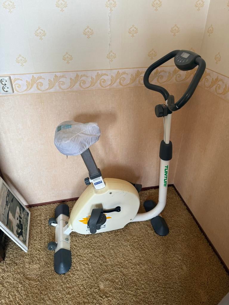Tunturi 30 Comfort Hometrainer, Ophalen, Gebruikt, Metaal, Benen