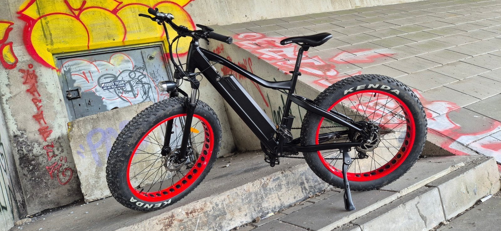 ​Geen dertien-in-een-dozijn fatbike! Unieke Vtuvia Plusbike, Fietsen en Brommers, Elektrische fietsen, Gebruikt, 51 tot 55 cm
