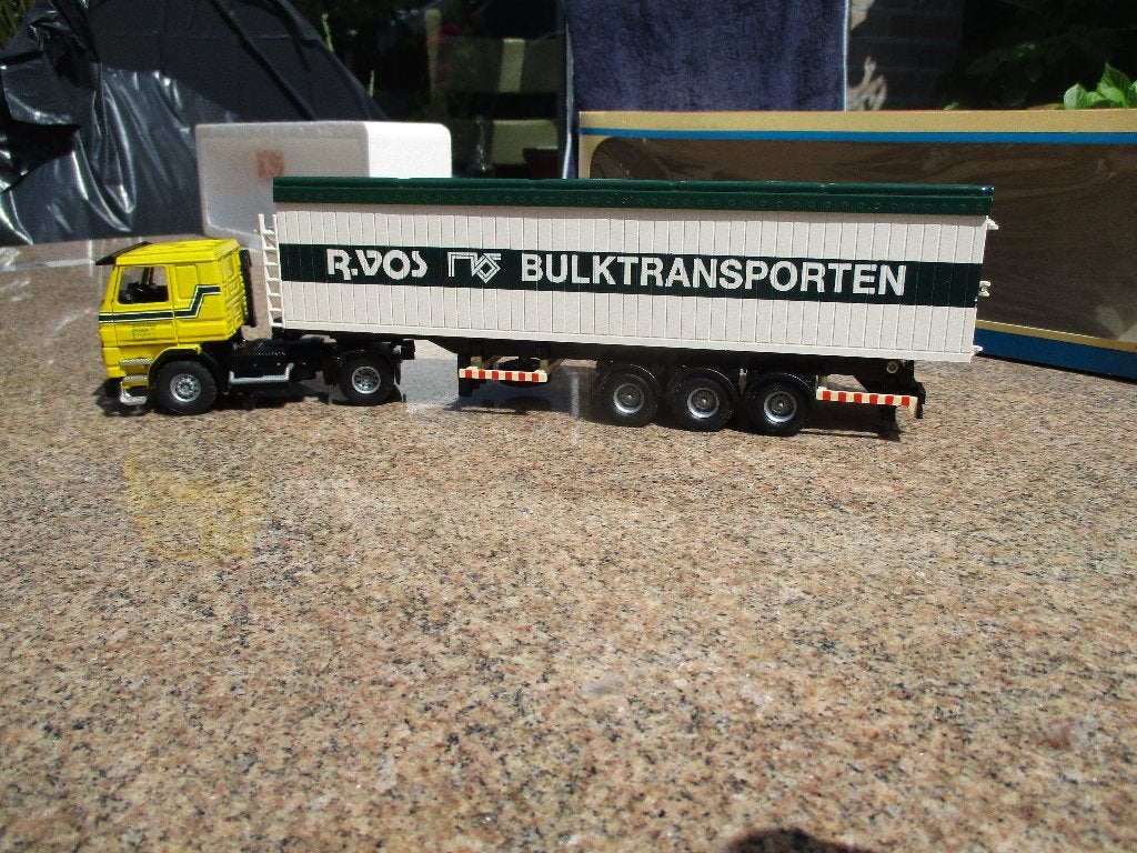 Scania 113 Tekno R. Vos, Hobby en Vrije tijd, Verzenden, Zo goed als nieuw, Bus of Vrachtwagen, Tekno