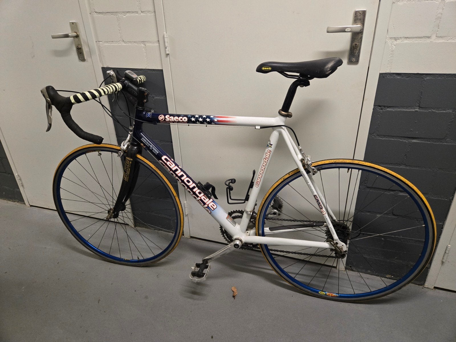 Cannondale CAAD4 Saeco Stars & Stripes – Shimano Ultegra, Fietsen en Brommers, 28 inch, Gebruikt, Aluminium, 15 tot 20 versnellingen