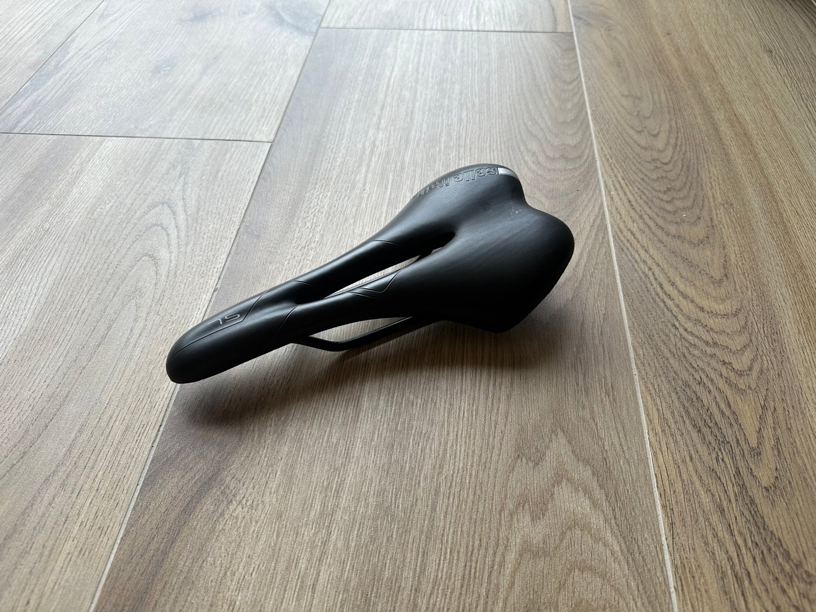 Selle Italia SLR Ti 316 SuperFlow zadel – Fibra-Tek – Zwart, Ophalen, Titanium, Racefiets, Zo goed als nieuw
