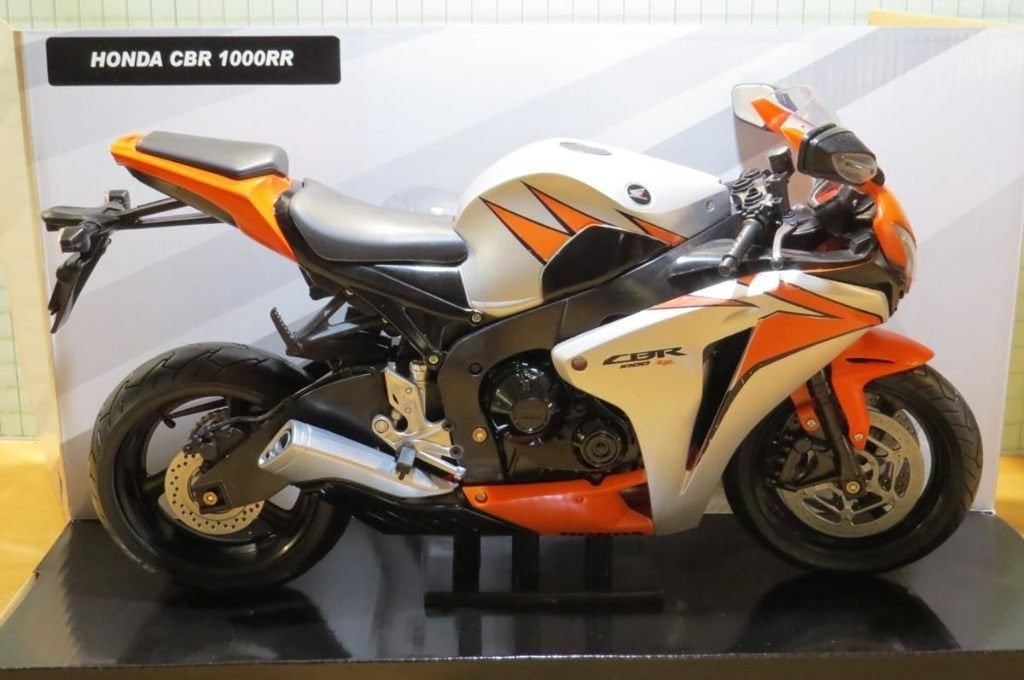 Honda CBR1000RR fireblade 1:6 49293, Pirmasens, Nieuw, Motor, New-Ray gmbh