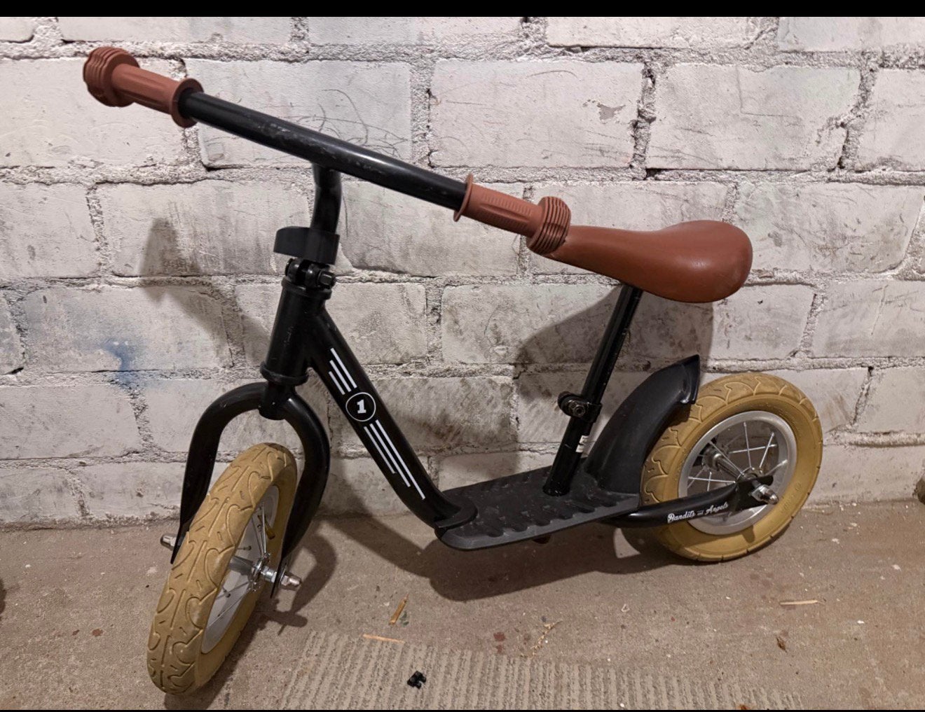 Bandits&angels loopfiets met mandje, Ophalen, Zo goed als nieuw, Gewone step