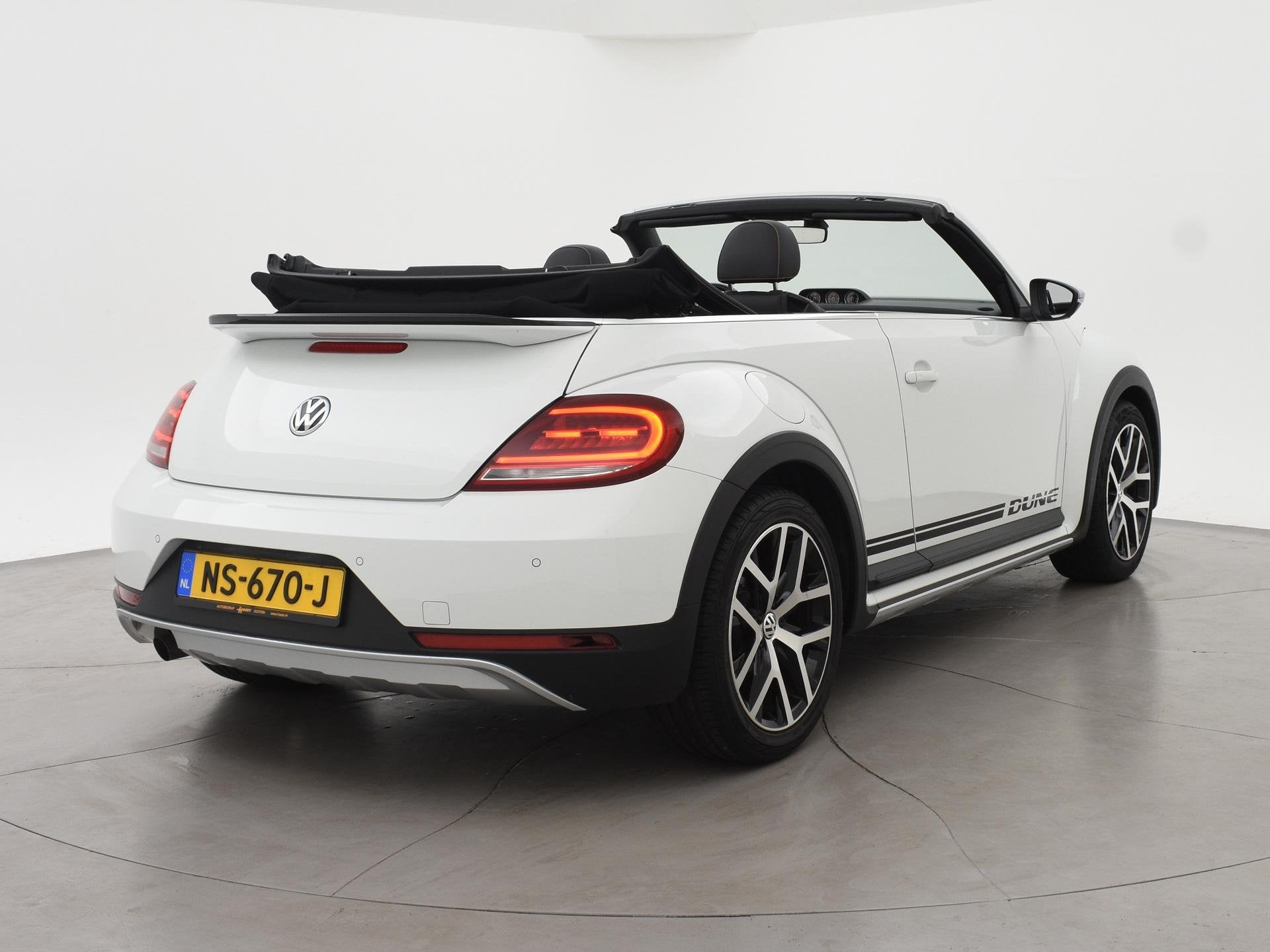 Volkswagen Beetle Cabriolet 1.2 TSI DUNE *ORIG NL / 29.911 K, Stof, Gebruikt, 4 cilinders, Cabriolet