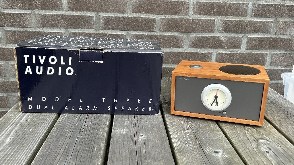 Tivoli Audio Model Three Dual Alarm Speaker, Overige merken, Gebruikt, Overige typen, Ophalen of Verzenden
