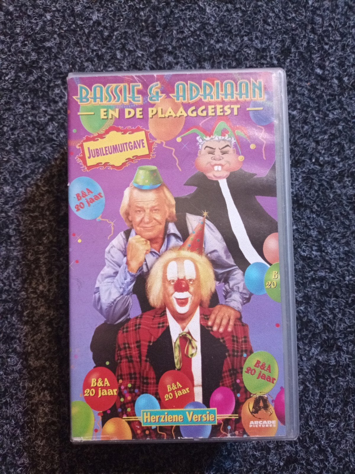 Bassie & Adriaan en de Plaaggeest VHS - Jubileumuitgave, Cd's en Dvd's, Gebruikt, Alle leeftijden, Kinderprogramma of -film, VHS