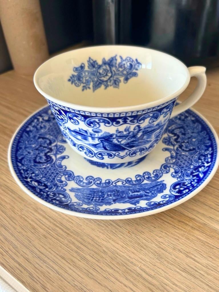 Blauw wit kopje met schotel  Willow patroon vintage servies, Ophalen of Verzenden
