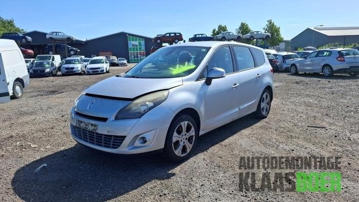 Scherm links-voor van een Renault Grand Scenic, Gebruikt, -, Renault, -