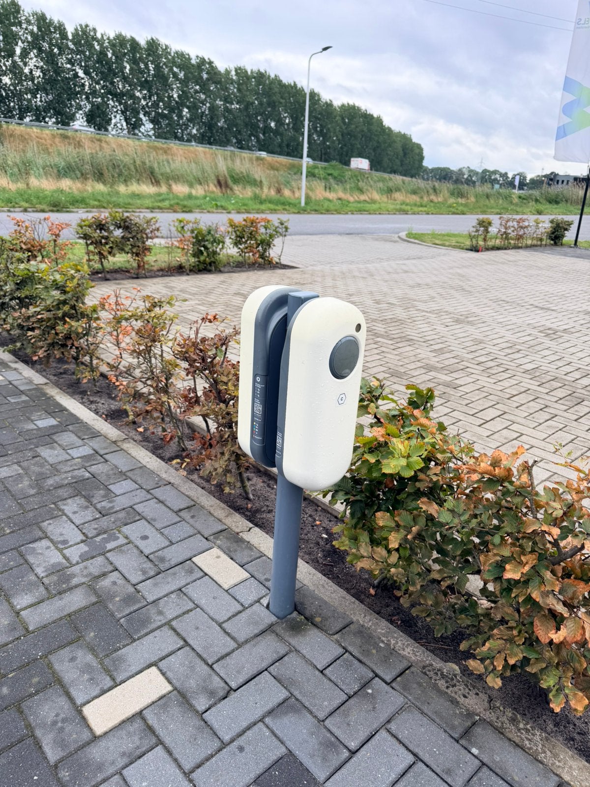 Laadpaal Shell Recharge, Ophalen, Gebruikt, Laadpaal