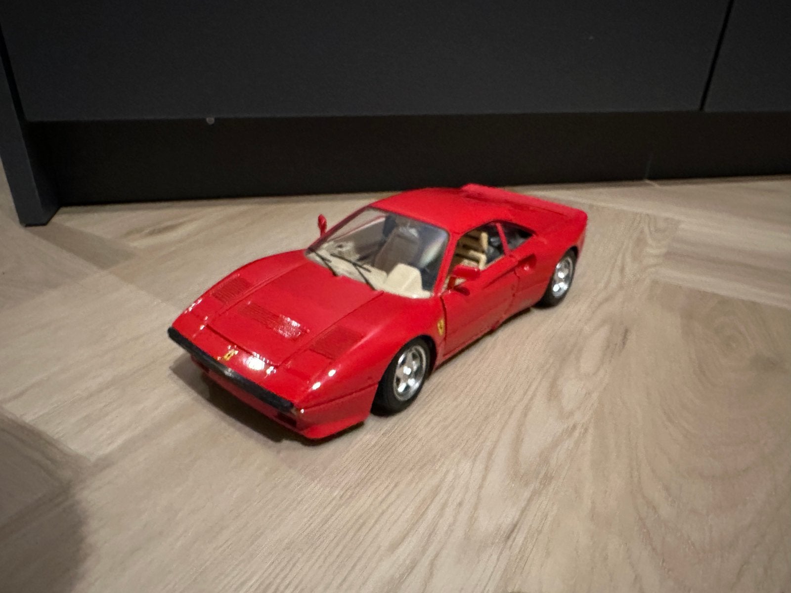 Bburago Ferrari 288 gto 1:18 modelauto, Ophalen of Verzenden, Zo goed als nieuw, Bburago