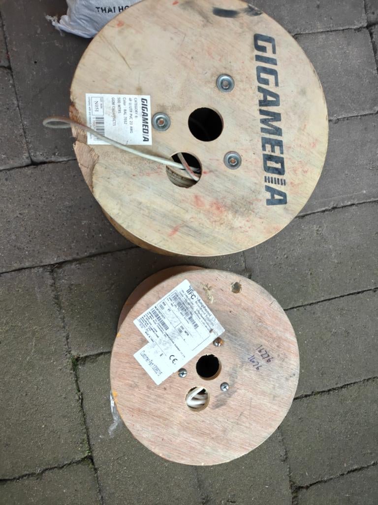 coax en netwerk kabel te koop, Ophalen, Zo goed als nieuw, Kabel of Snoer
